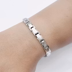 Fibula magnetarmband