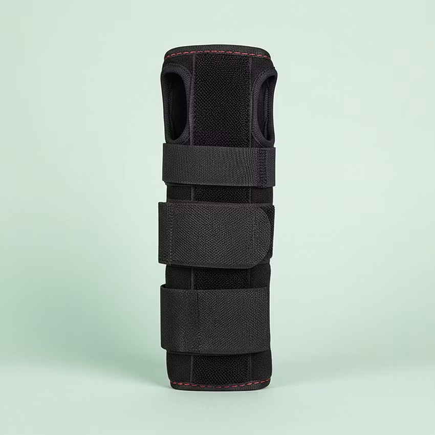 Handledsstöd med skena