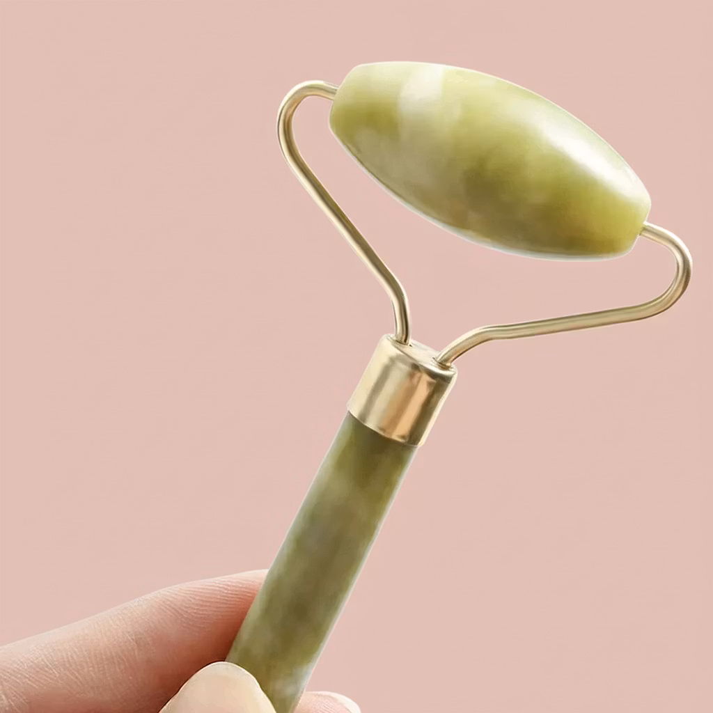 Jade roller