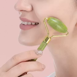 Jade roller