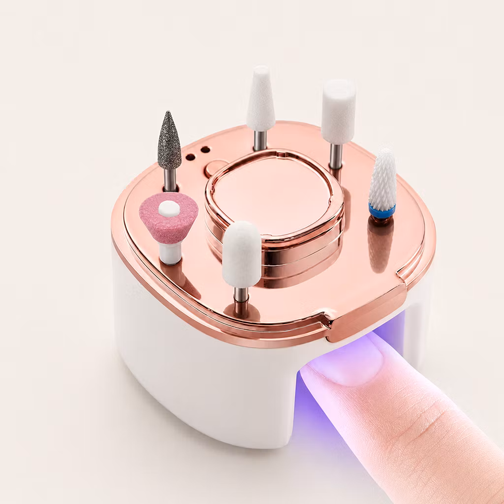 Nagelfräs med UV-lampa
