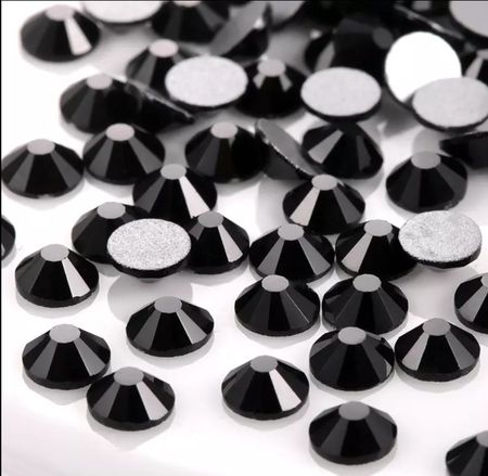 Jet / black