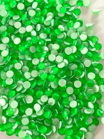 Neon emerald