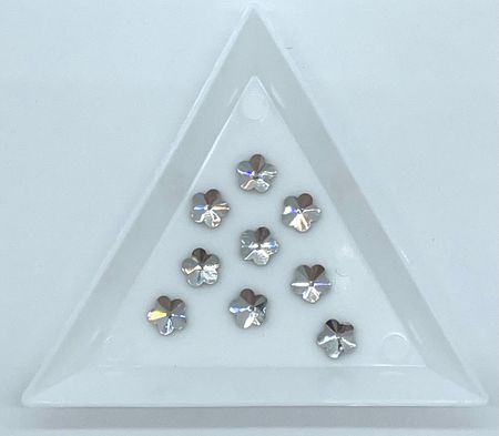 Flower. 6mm crystal clear. 50st