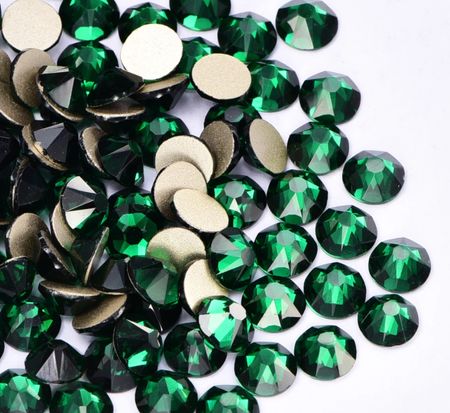 Emerald (2088) 16 fasett