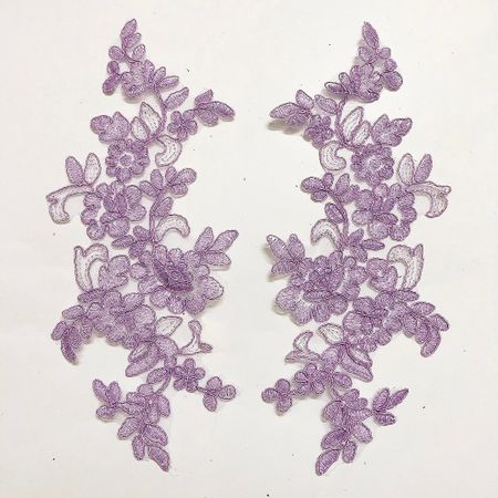 Spegelvänt par. Applikation på mesh. LIGHT PURPLE