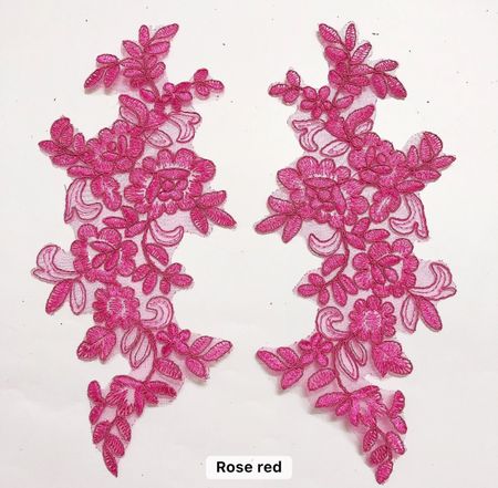 Spegelvänt par. Applikation på mesh. ROSE RED
