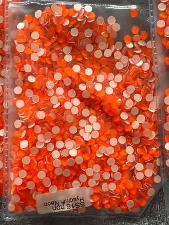 Fyndvara neon hyacint ss 16