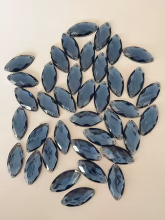 Akrylstenar Navette Montana 9x18 , 50st