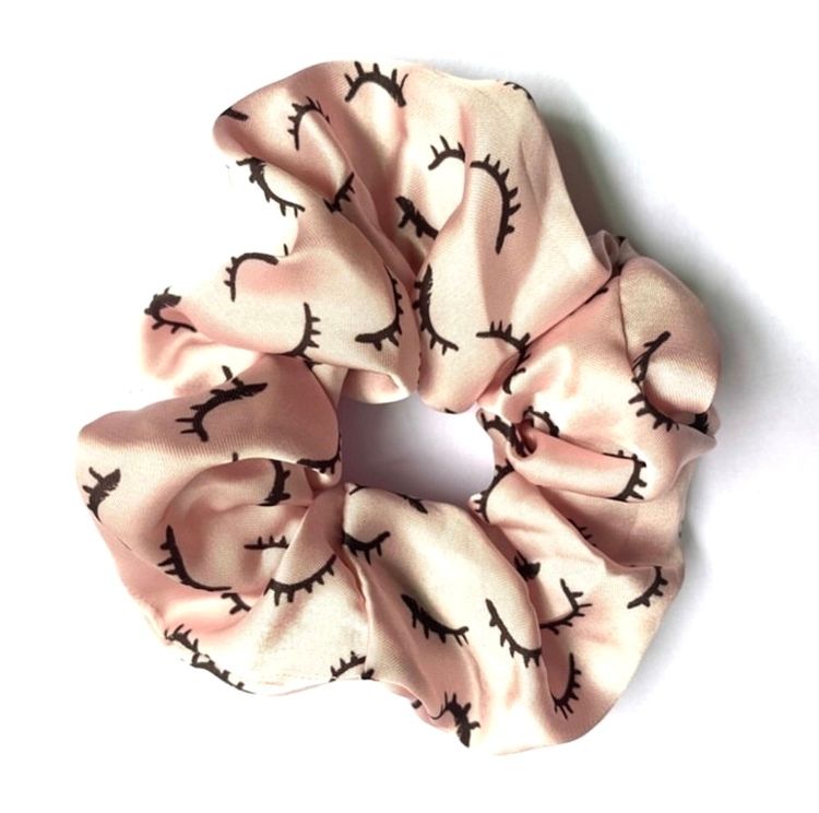 Lash Scrunchies