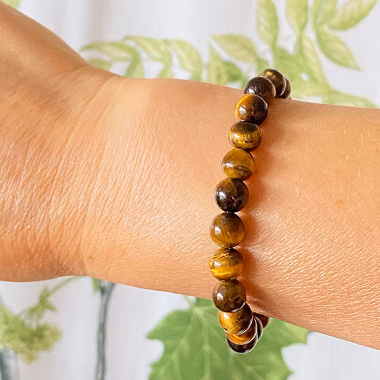 Tigeröga 8mm pärlor Armband
