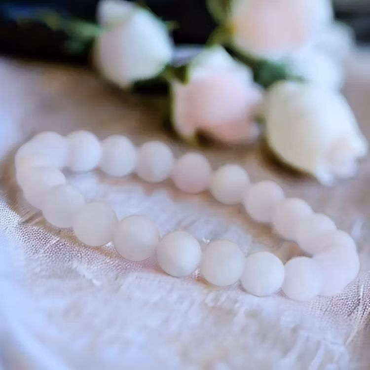 Rosenkvarts "Frostad" 8mm pärlor Armband