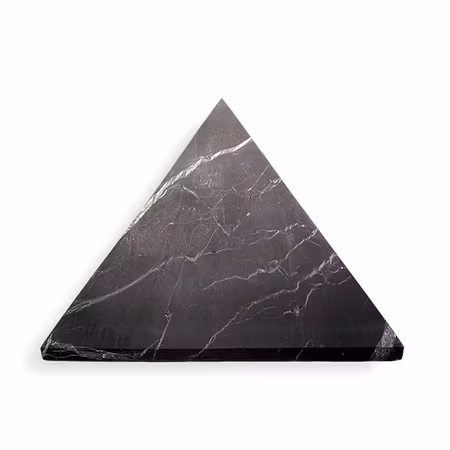 Shungit Pyramid XXXL Opolerad 15cm
