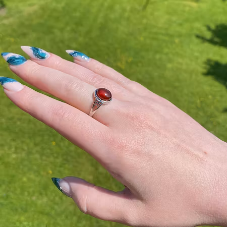 Granat Ring (ställbar)