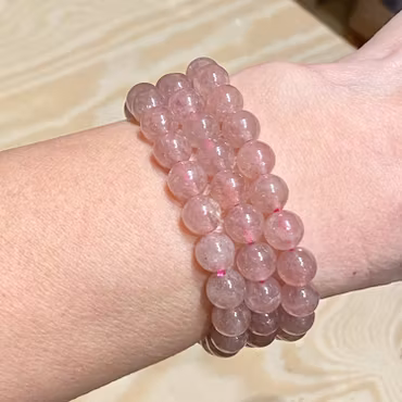 Jordgubbskvarts 8mm pärlor Armband