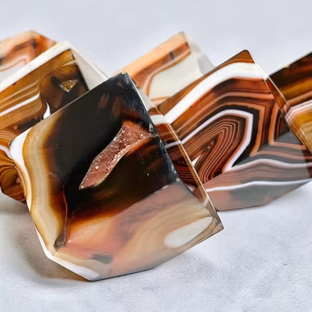 Sardonyx Kub