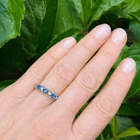Topas Blå "Tre stenar" Ring (LK, ställbar)