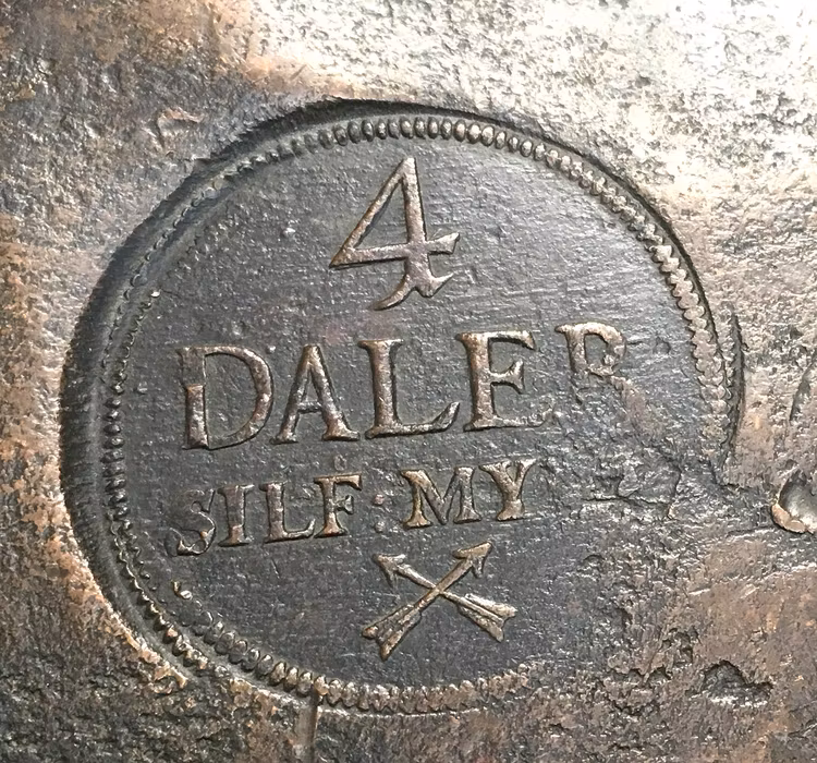 PLåtmynt 4- Daler SM 1729 - Vackert och tilltalande exemplar