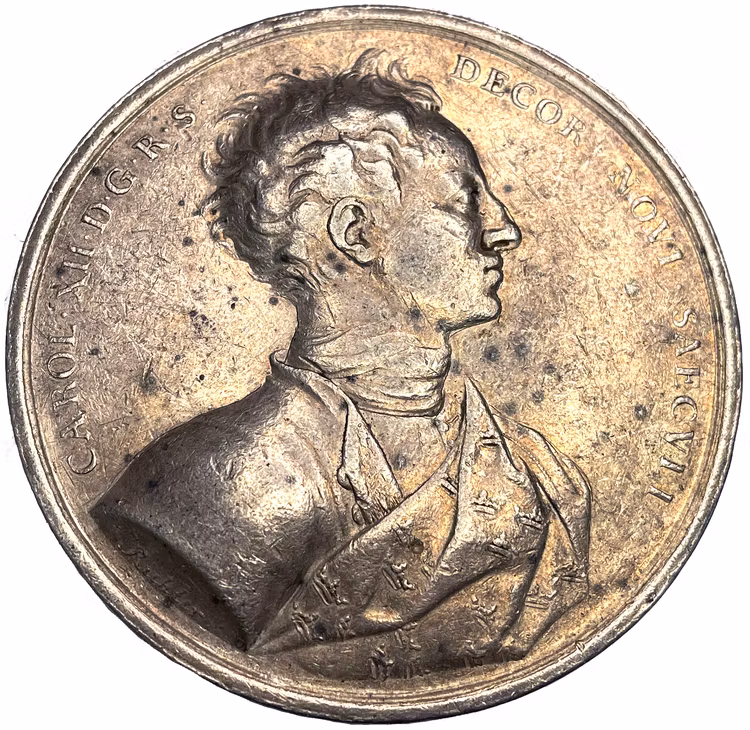 Karl XII går med sin här över Dünafloden och besegrar konung Augusts armé nära Riga den 9 juli 1701 - Ex. Bonde - MYCKET SÄLLSYNT