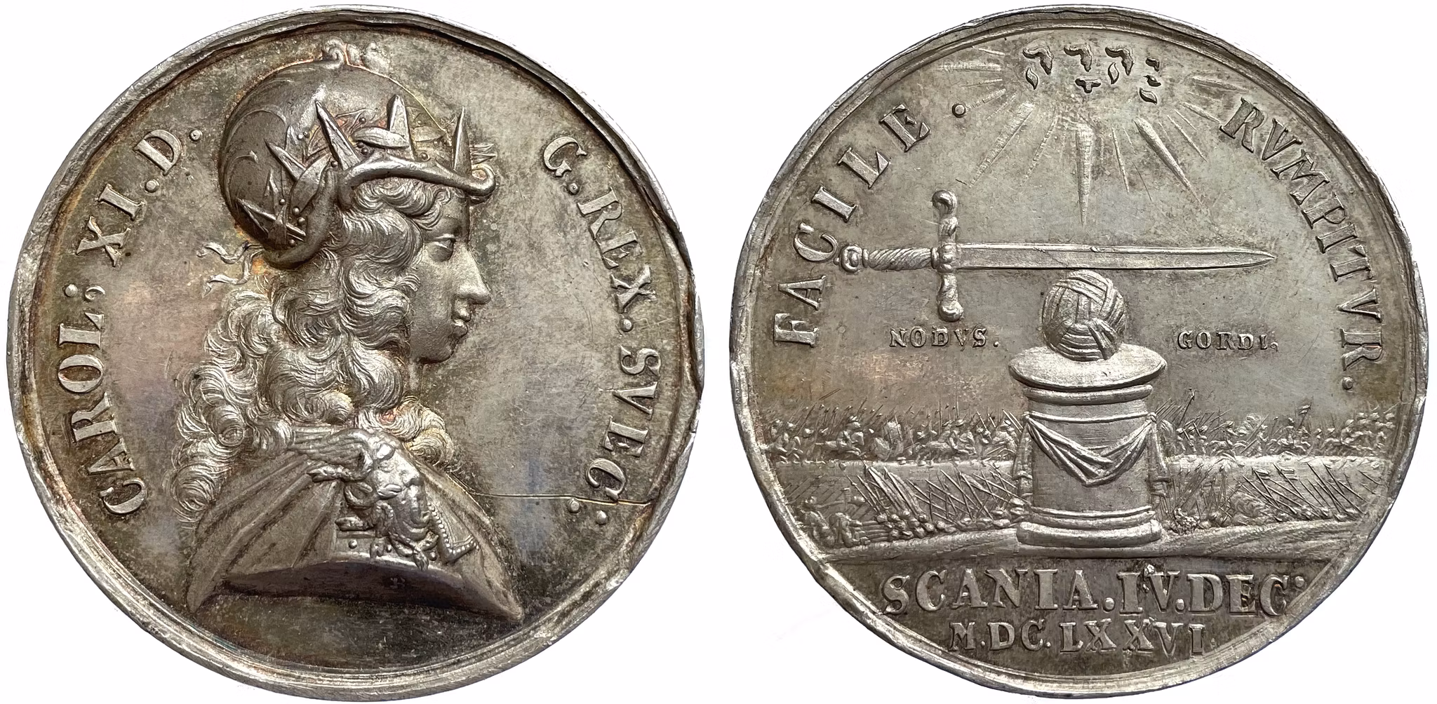 Karl XI - Slaget och segern vid Lund den 4 december 1676 - KABINETTSEXEMPLAR - Officerspenning i 2 Riksdalers vikt av Breuer