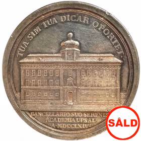 Gustav III som kronprins, blir kansler för Uppsala universitet 1764 - Extremt sällsynt, av Gustaf Ljungberger