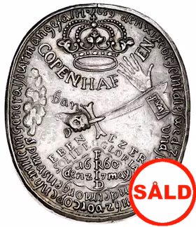 Freden i Köpenhamn 1660 - Guds hand, med rättvisans svärd, hugger av den svenska kungens giriga hand som sträcker sig efter den danska kronan