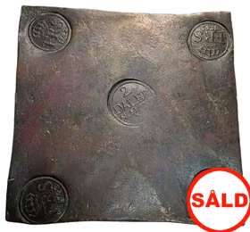 Fredrik I - Plåtmynt 2 Daler Silvermynt 1742 - Fin färg med bra stämplar