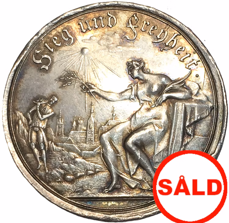 SACHSEN.  SÄCHSISCHE STÄDTE.  Freiberg.  Silbermedaille 1743, von Chr. S. Wermuth, auf die 100-Jahrfeier des Entsatzes von der schwedischen Belagerung am 17. Februar 1643