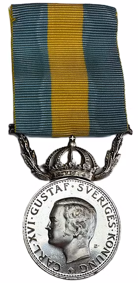 Carl XIV Gustaf - För förtjänst om svenska röda korset - utdelad till "EW" 1998