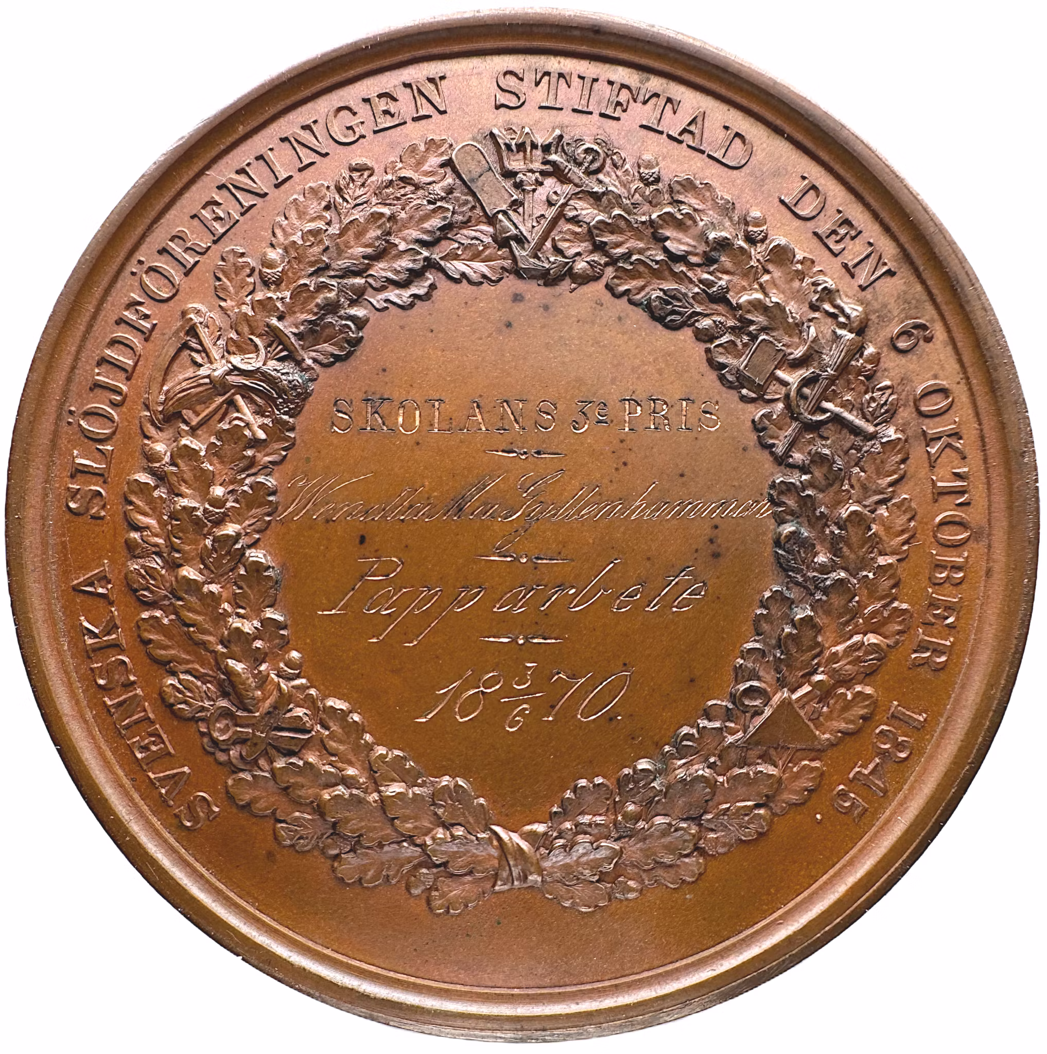 Svenska Slöjdföreningen av Pehr Henrik Lundgren (1845) - Utdelad till Wendela Maria Gyllenhammar för papparbete år 1870