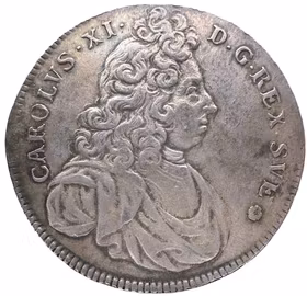 Karl XI - 8 Mark 1694 på 3 - Vackert exemplar med härlig lyster och skärpa i präglingen