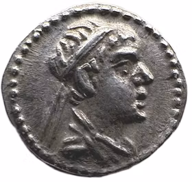 Baktrien, Grekisk-baktriska kungadömet. Eukratides I (ca 170–145 f.Kr.) - Ett härligt ovanligt välpräglat och lystrigt exemplar.