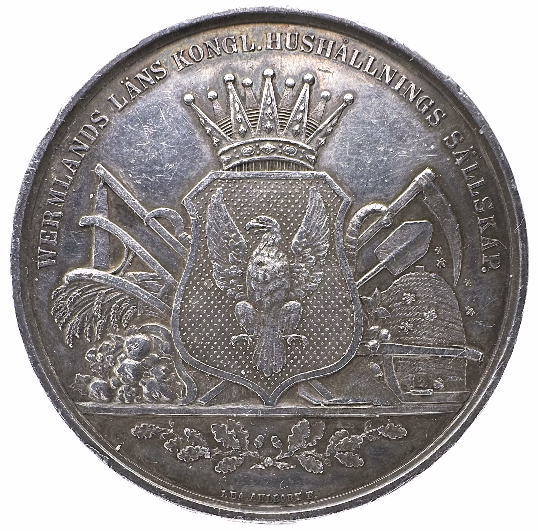 Oskar II - Värmlands läns K. Hushållningssällskap, belöningsmedalj av Lea Ahlborn (1873) - Regional flit under Oscar II:s beskydd - En bildad monark och civilsamhällets framväxt