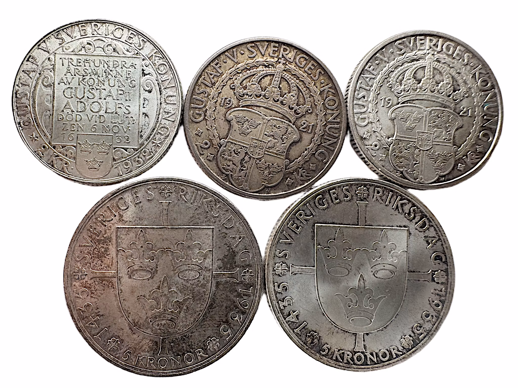 Gustav V - 5st vackra jubileumsmynt i silver 1921x2, 1932, 1935x2
