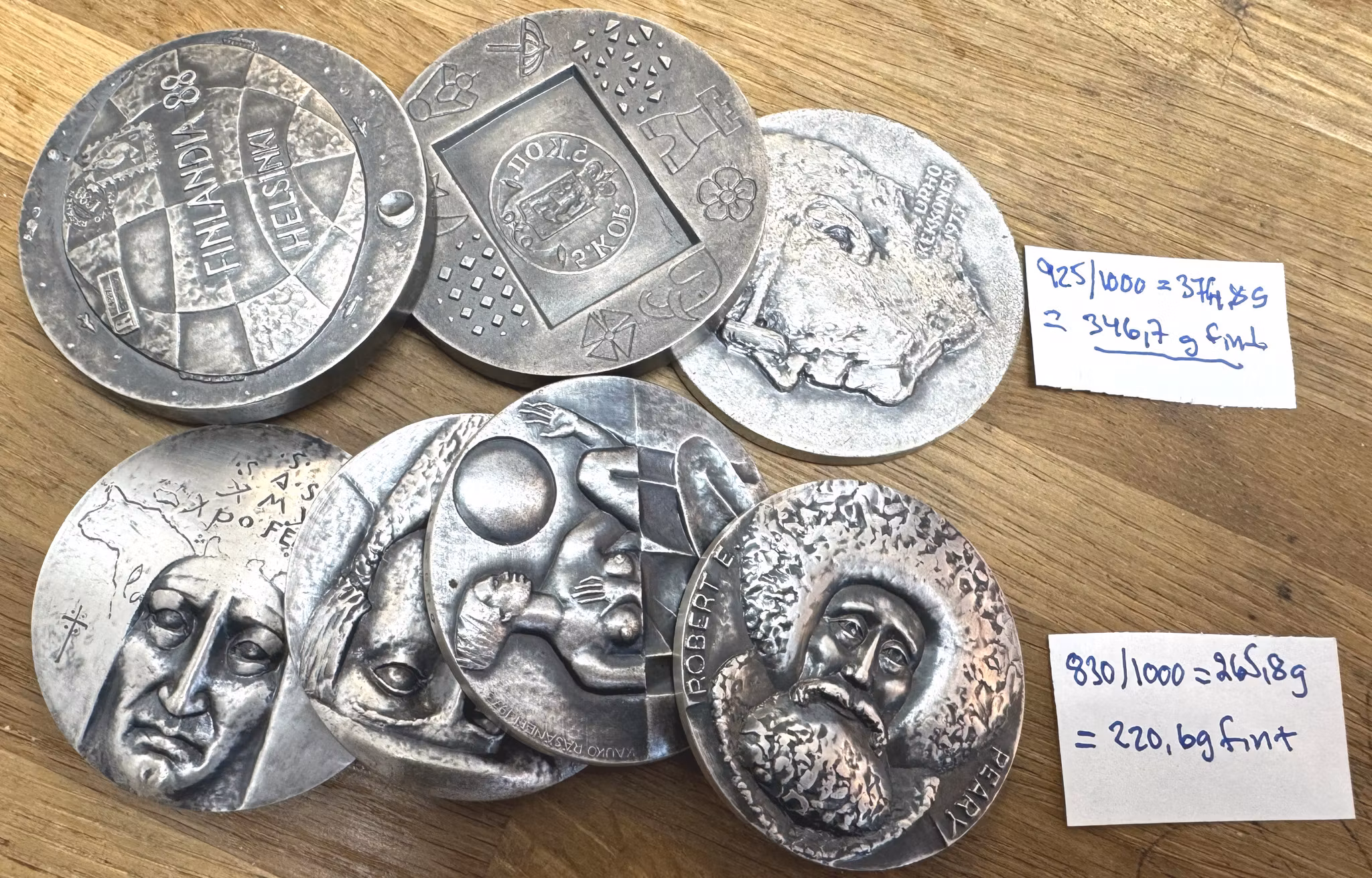 Köp vackra silvermedaljer till strax över silverpris - Ett fint tillfälle för dig!