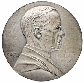Karl Georg Herlitz (1853–1935) – Försäkringsaktiebolaget Skandia, av Erik Lindberg 1920 -  Språkvetaren som blev lagstiftare