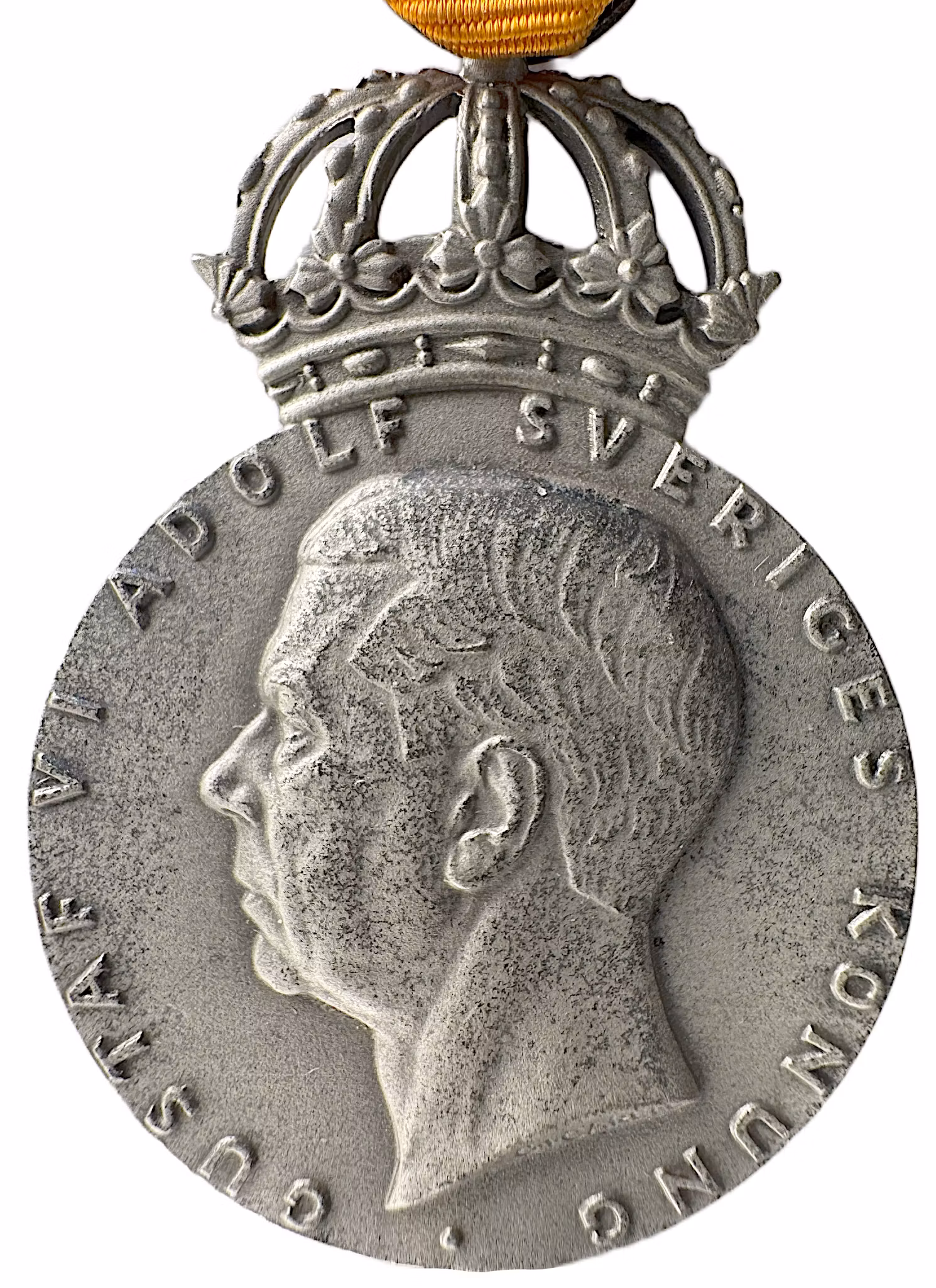 Gustav VI Adolf – Skytteförbundens överstyrelses belöningsmedalj - Tilldelad disponent B. Davidsson 1970 - Det frivilliga skytteväsendets historia och betydelse