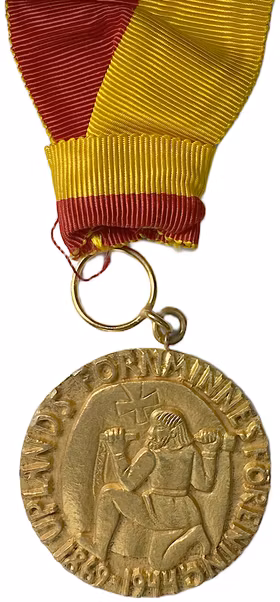 Uplands Fornminnesförening – Förtjänstmedalj, formgiven av Bror Hjorth - Utdelad 1969 - Sällsynt -  En hyllning till Upplands kulturella arv
