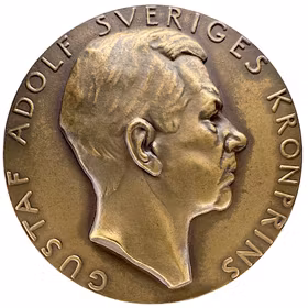 Kronprins Gustaf Adolfs 50-årsdag (1932) av Svante Nilsson - En arvfurste i vetenskapens och pliktens tjänst