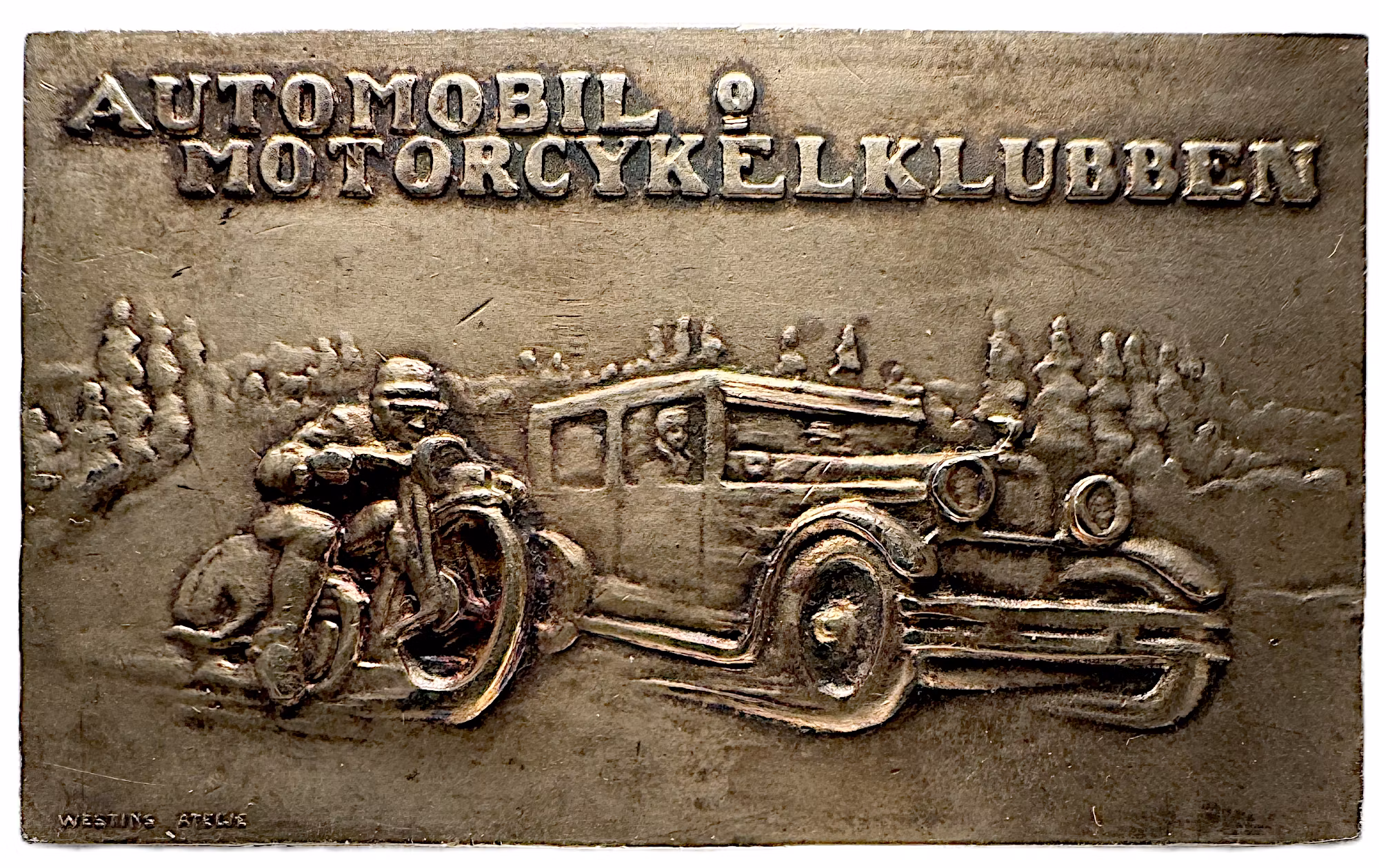 Automobil- och Motorcykelklubben (1960) av Westins atelje i Stockholm -  En klubb för motorentusiaster