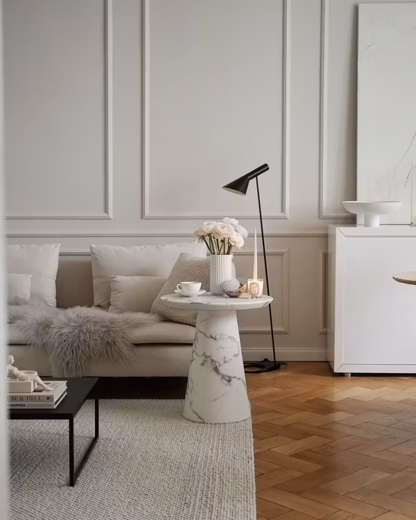 Vera side table