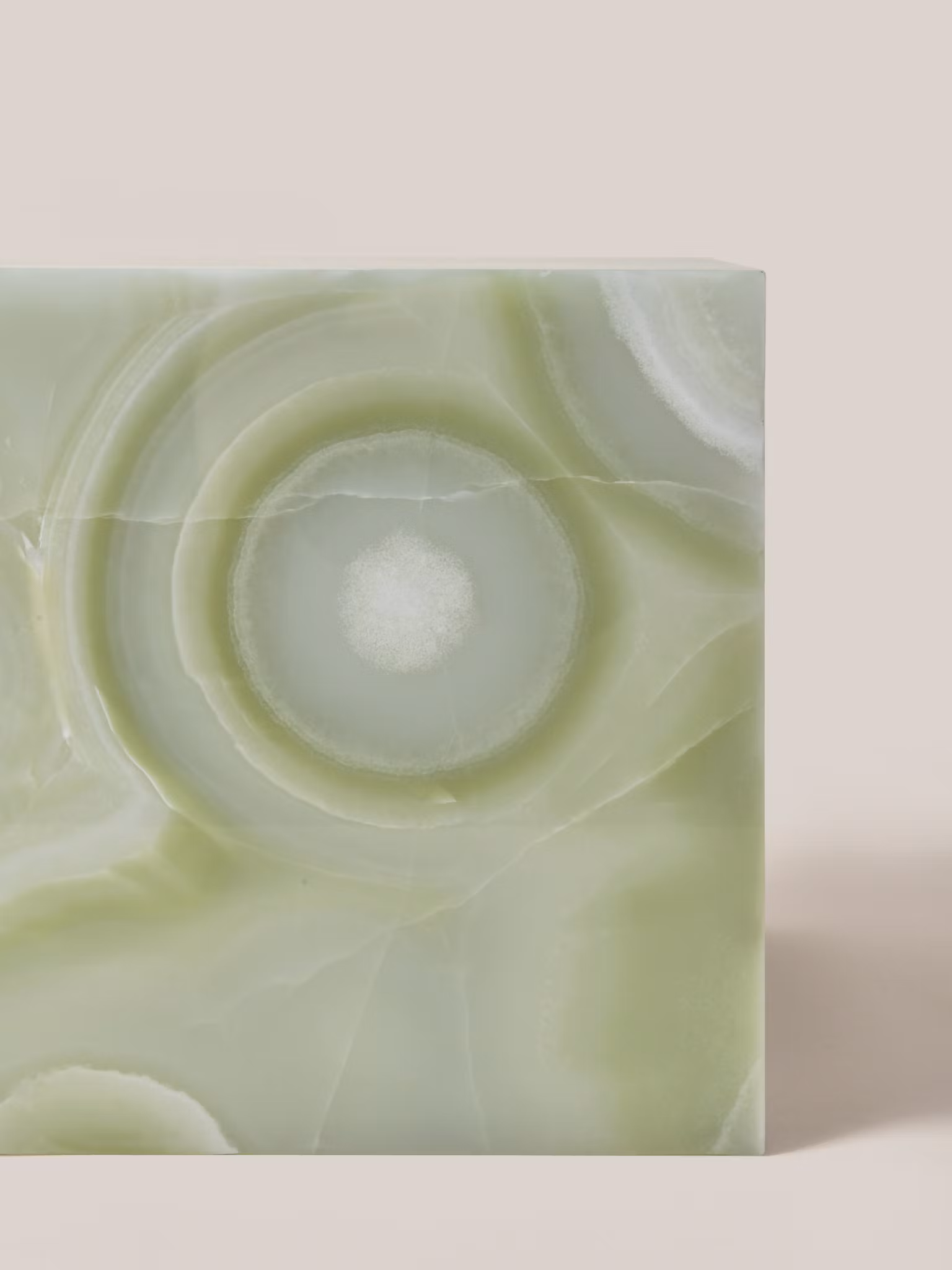 Flair Cube Light Green Onyx