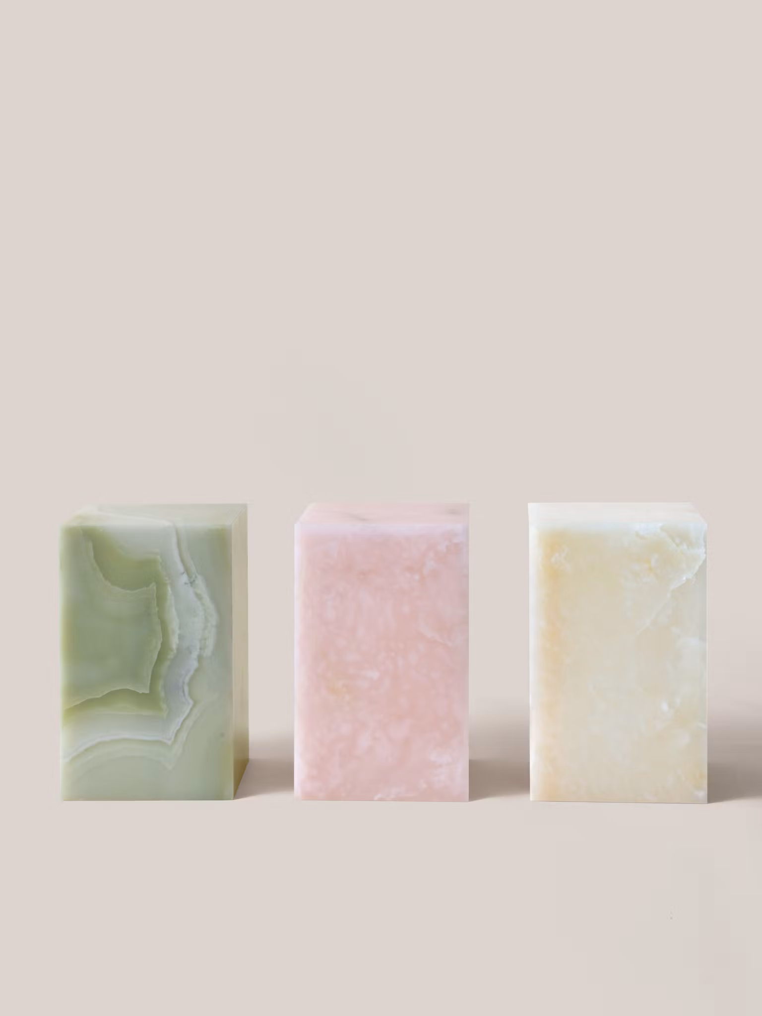 Flair Pedestal White Onyx