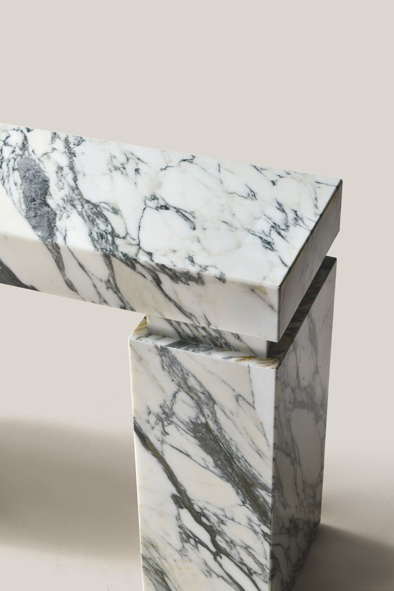 Harper Console Table 120cm Arabescato