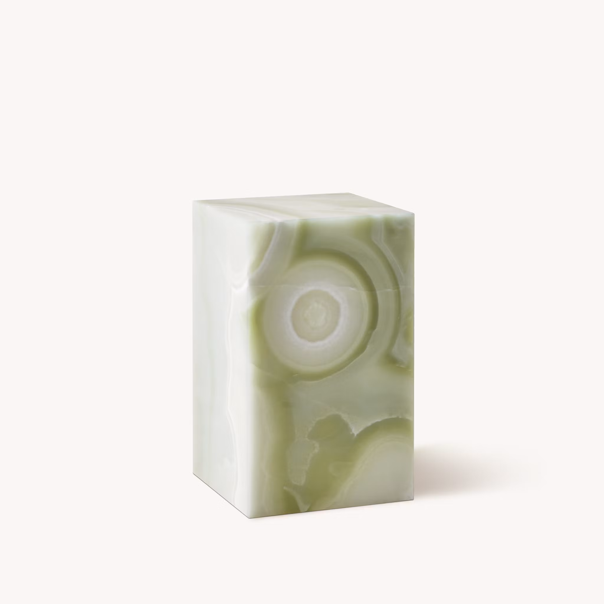 Flair Pedestal Light Green Onyx