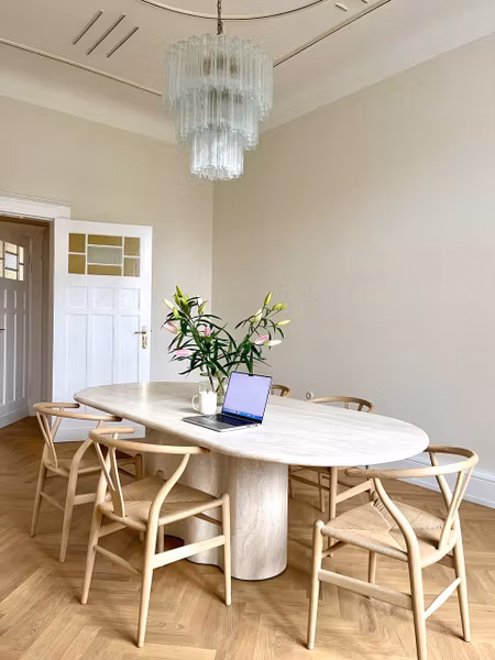 Undulate dining table 240cm Travertine