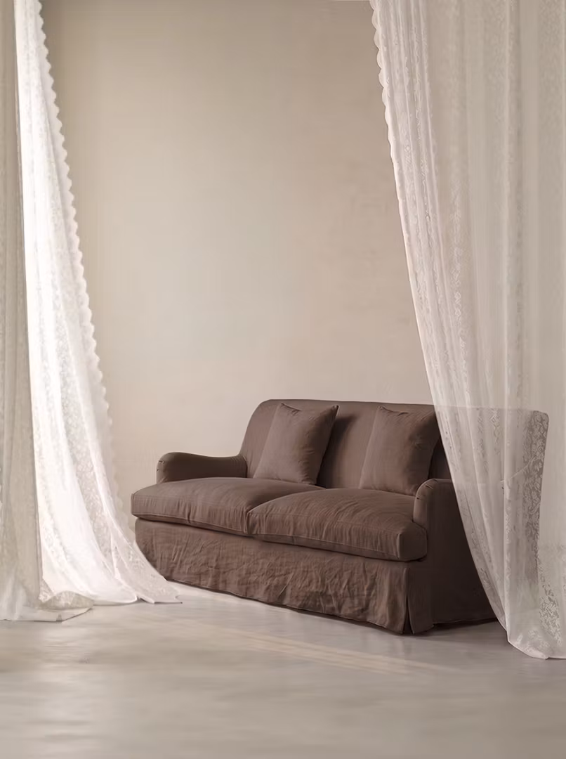 Louis Linen Sofa Walnut
