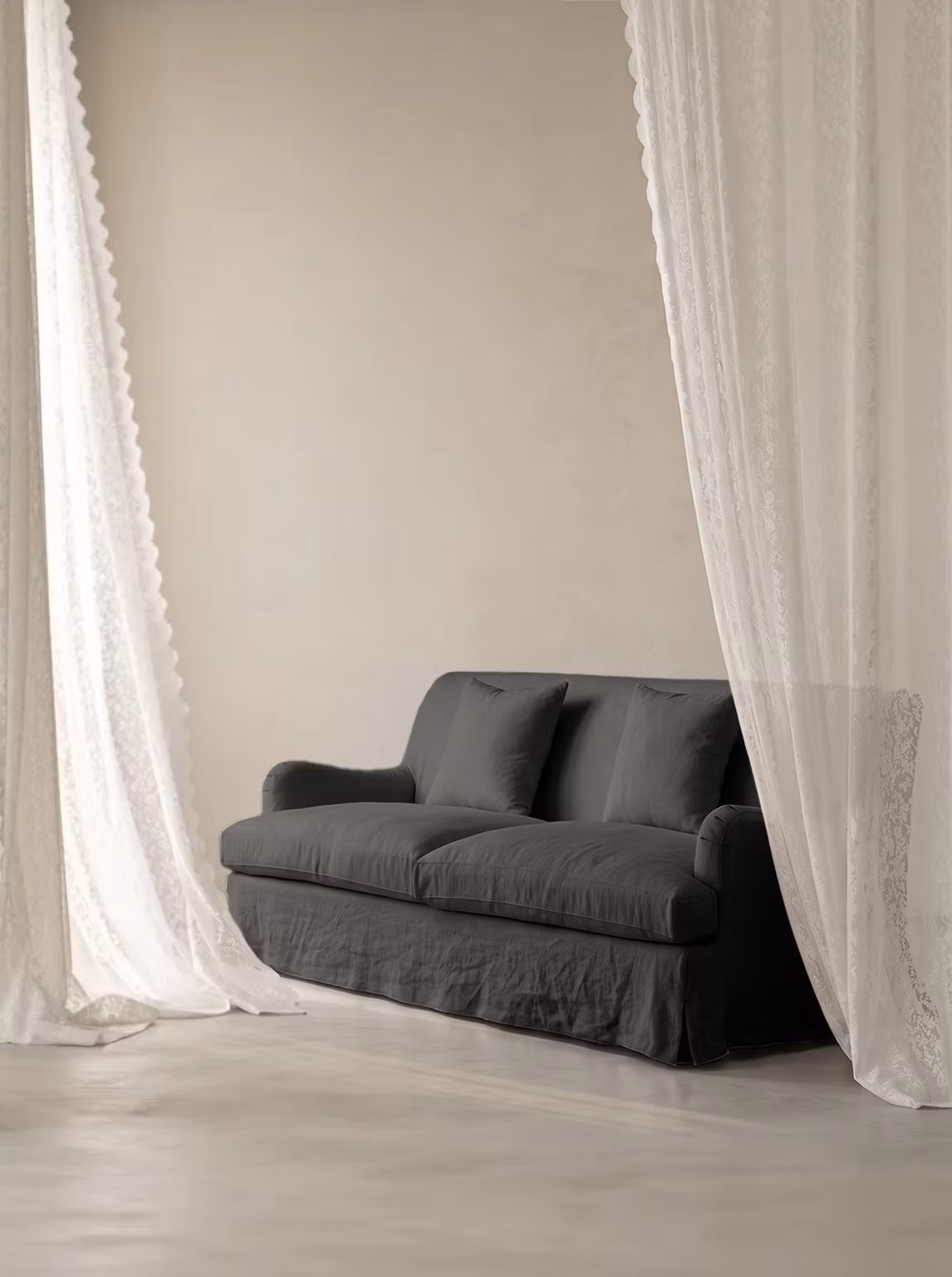 Louis Linen Sofa Charcoal