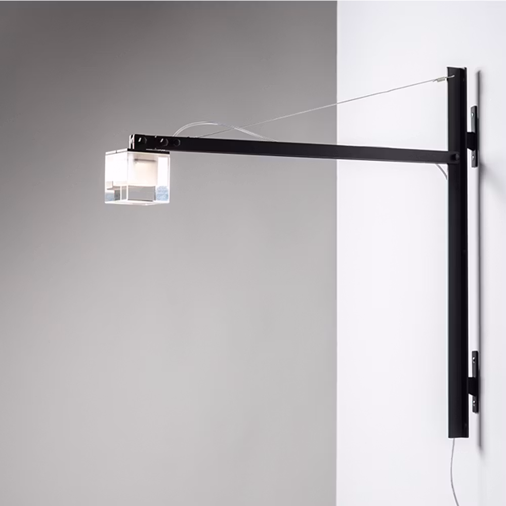 Cubo monterad på arm för vägg montage