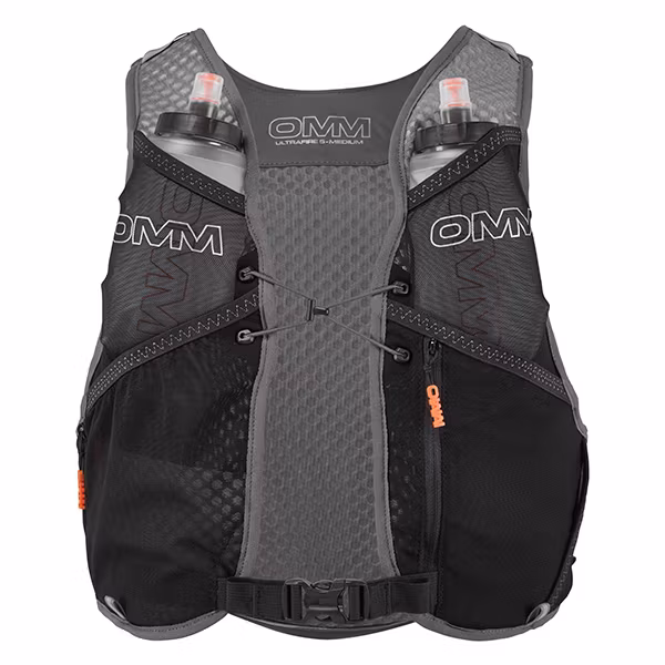 the OMM UltraFire 5 Vest + 2 x 350ml Flexi Flask